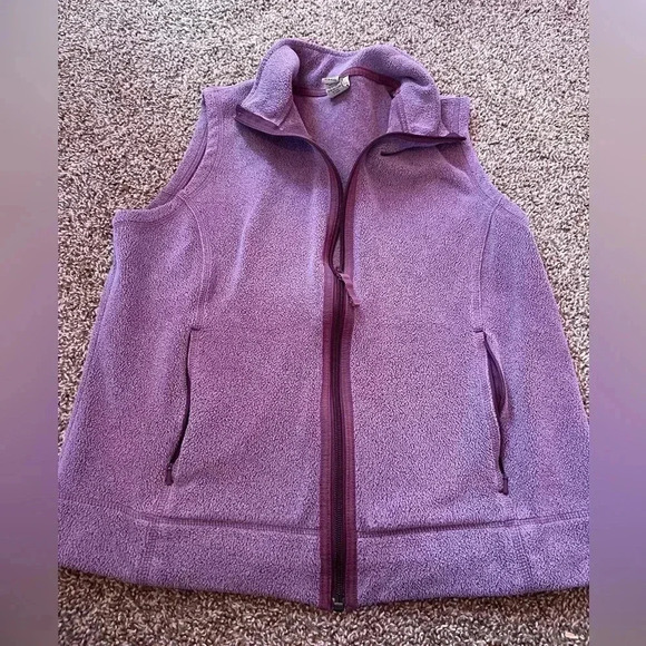 L.L Bean warm soft vest - Picture 1 of 2